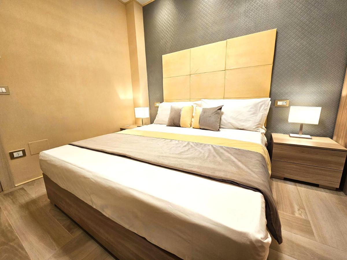Astoria Supreme - Modern Boutique Suites เลชเช ภายนอก รูปภาพ